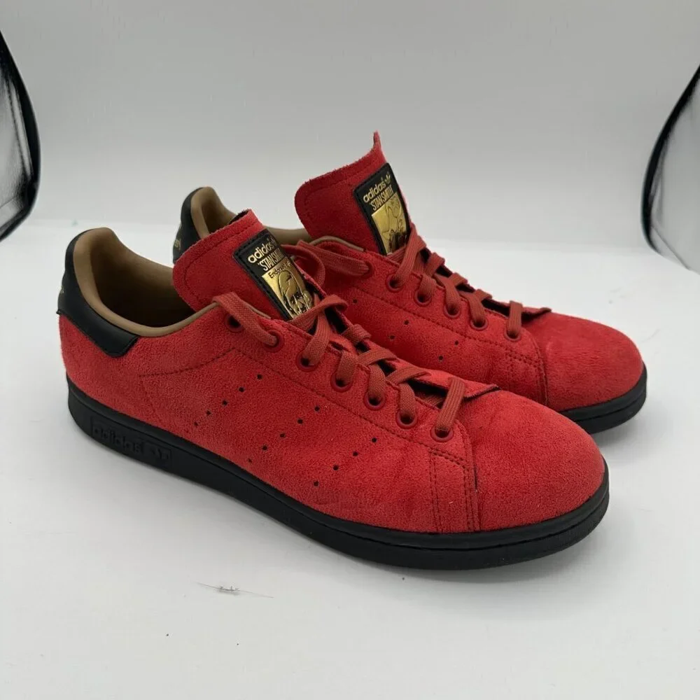 Size 7 - adidas Disney x Stan Smith Peter Pan - Captain Hook